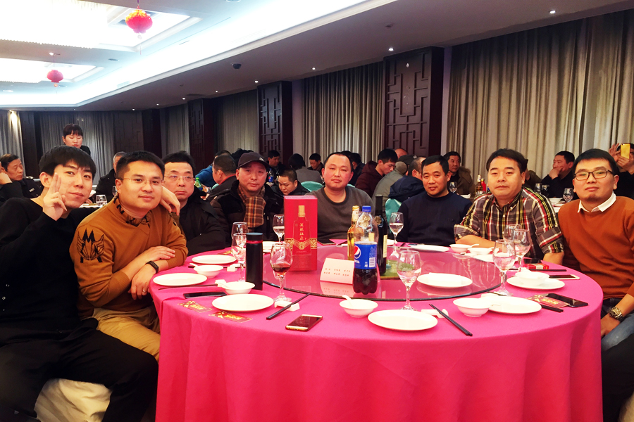 贏戰(zhàn)豬年、共創(chuàng)輝煌--山美股份隆重舉行2018年度表彰大會暨2019迎新年會