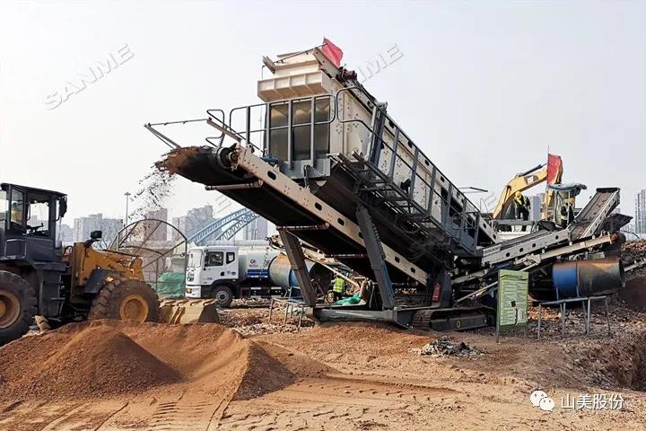 上海山美股份｜深耕履帶移動(dòng)式破碎篩分市場(chǎng)，為客戶締造卓越價(jià)值