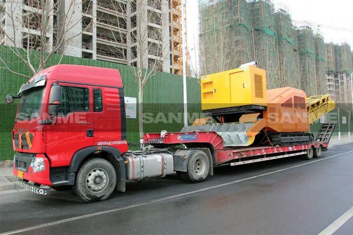 顛覆傳統(tǒng)裝車方式，山美履帶式取料機(jī)助您實(shí)現(xiàn)降本增效、節(jié)能減排！
