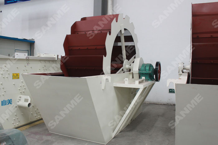 輪式洗砂機(jī)有什么優(yōu)點(diǎn)？哪里可以定制輪斗洗砂機(jī)？